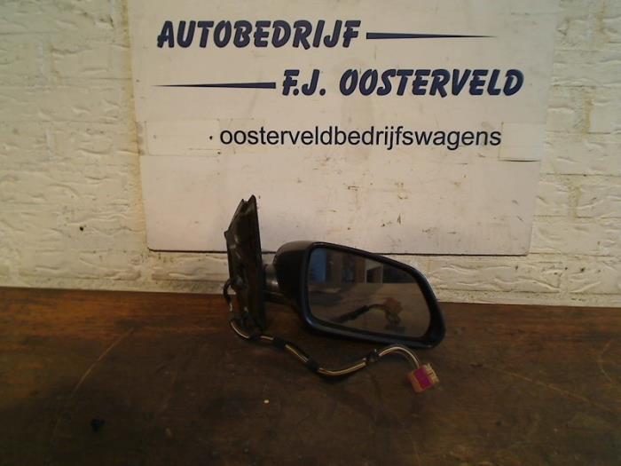 Buitenspiegel rechts van een Volkswagen Polo, Gebruikt, -, Volkswagen, -