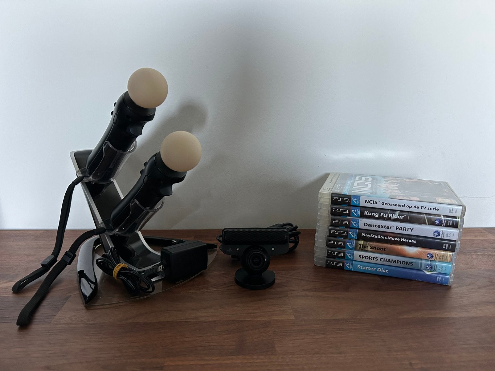 PlayStation Move PS3 – 2 Controllers + Camera + 7 Games, Ophalen of Verzenden, Gebruikt