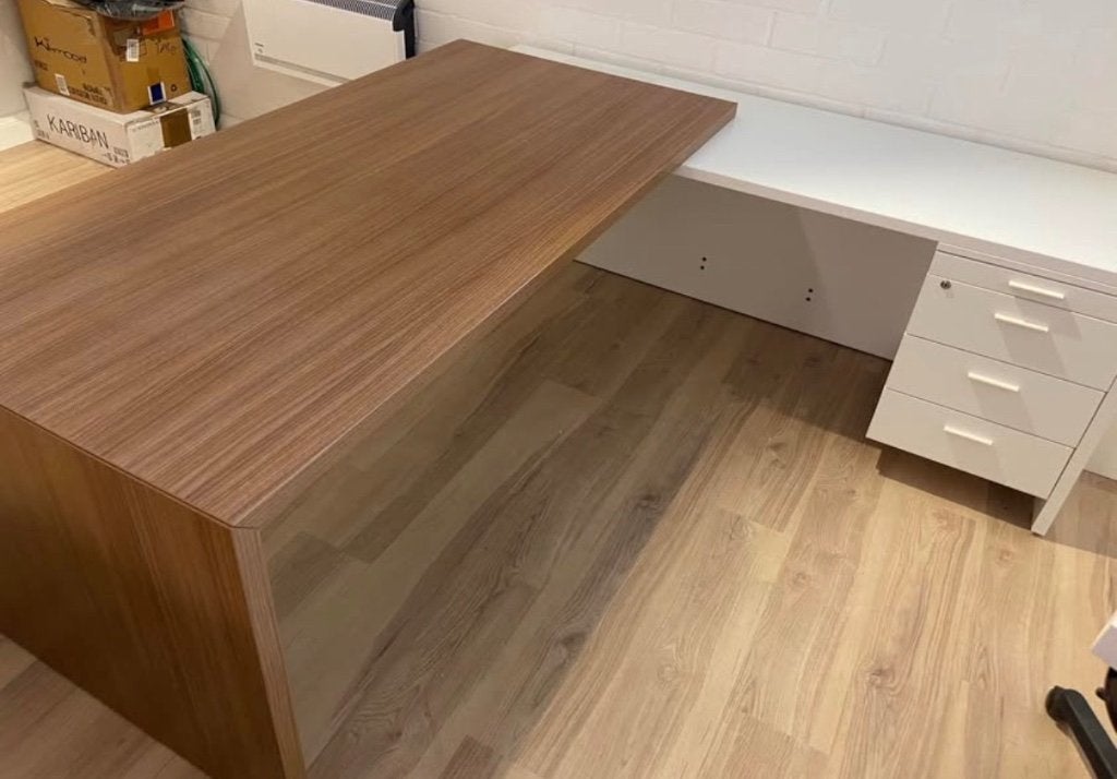 Bureau, Maison & Meubles, Enlèvement, Comme neuf, Blanc, Bureau d'angle