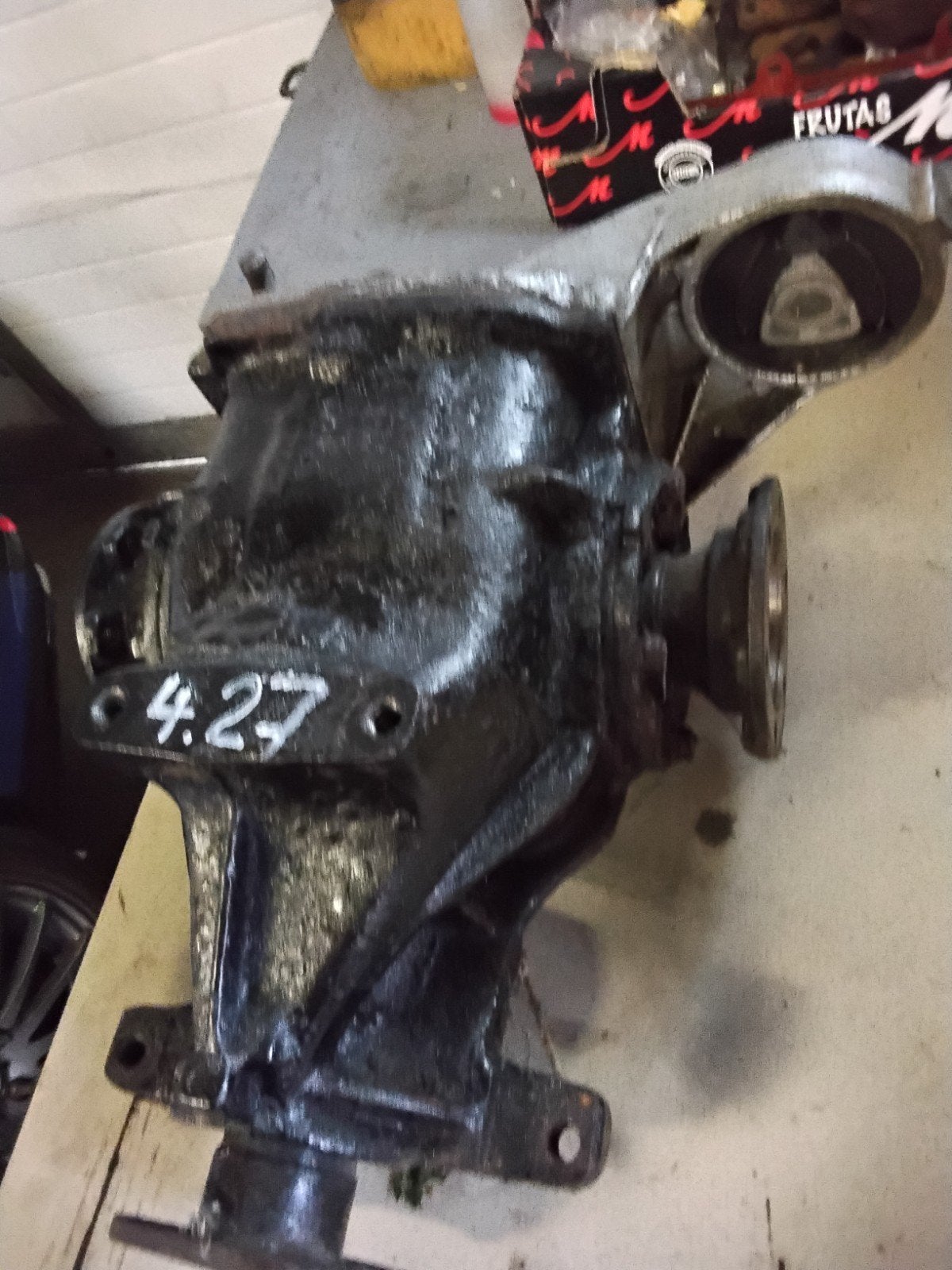 Pont BMW E30 /E36 compact  168  4,27, Enlèvement, BMW