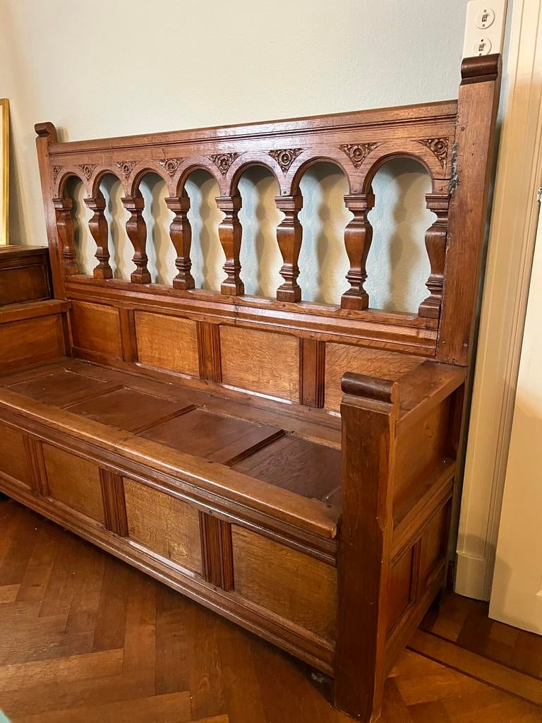 19e eeuwse neogotische eiken bank, Antiek en Kunst, Ophalen