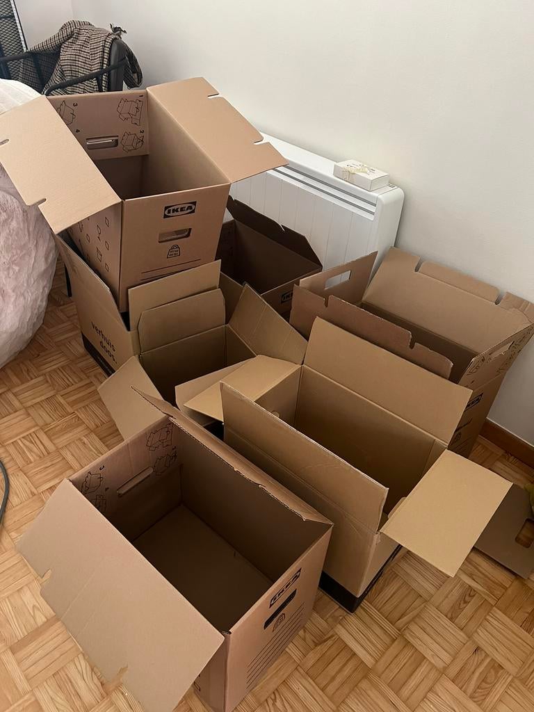7 cartons de déménagent, Enlèvement, Comme neuf, Boîte