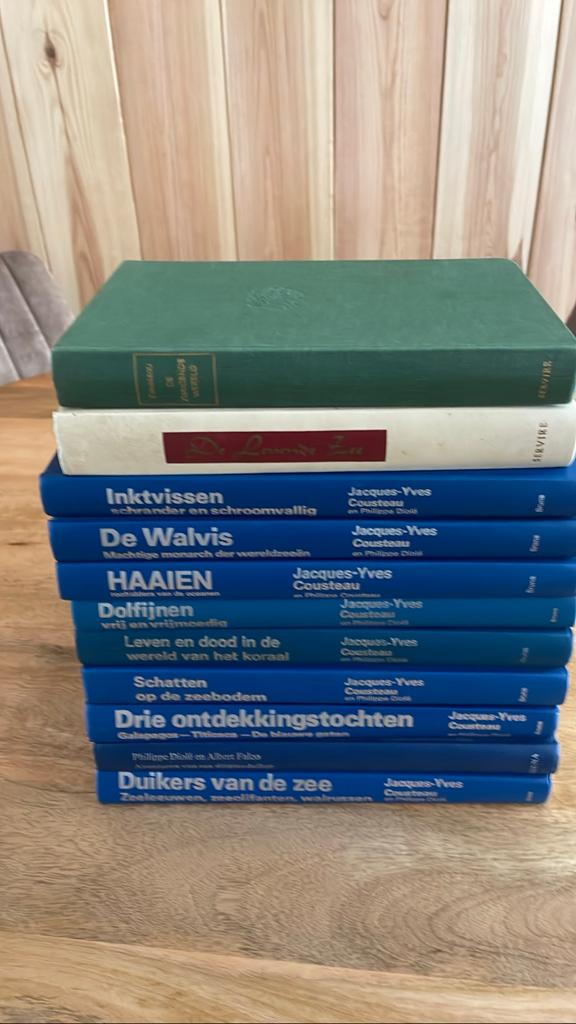 11 boeken jaques yves cousteau, Enlèvement ou Envoi, Comme neuf