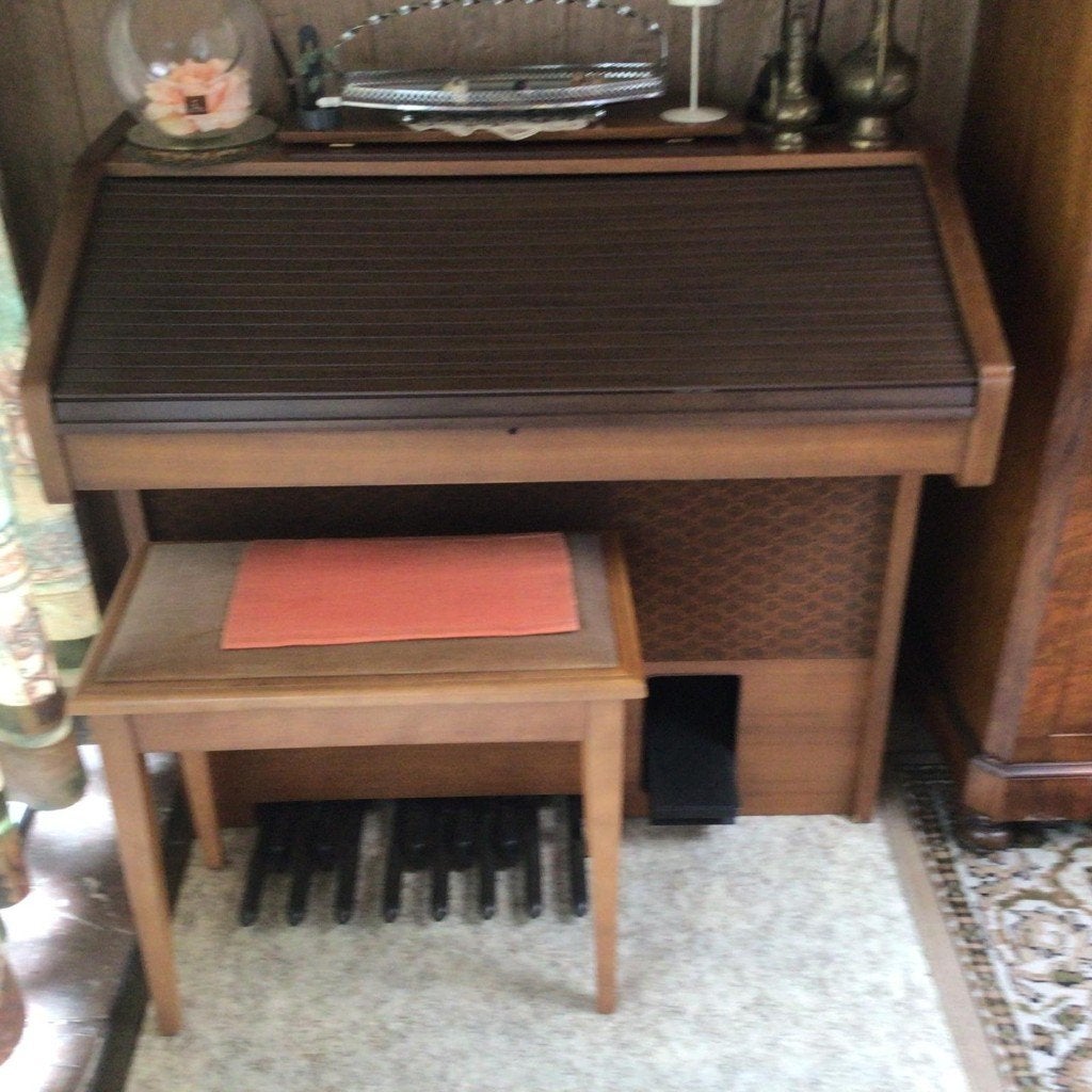orgel, SIEL, met bankje, Ophalen, Zo goed als nieuw