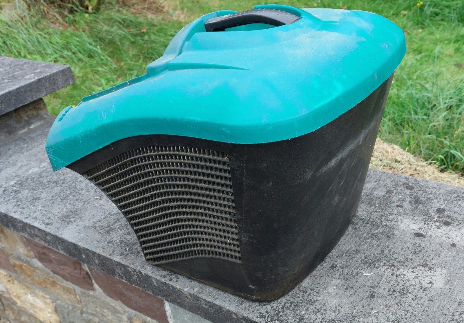 Bosch Rotak 37 panier recupérateur herbe, Enlèvement