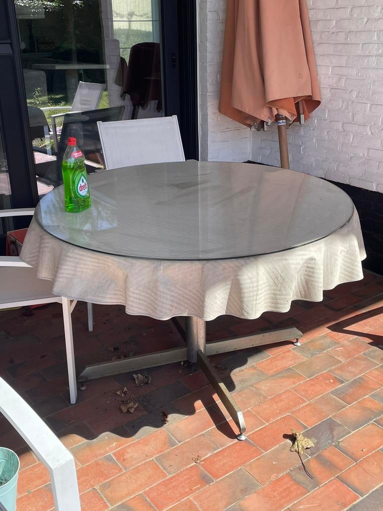 Buitentafel met glazen blad, Jardin & Terrasse, Tables de jardin, Utilisé, Rond, Aluminium, Enlèvement