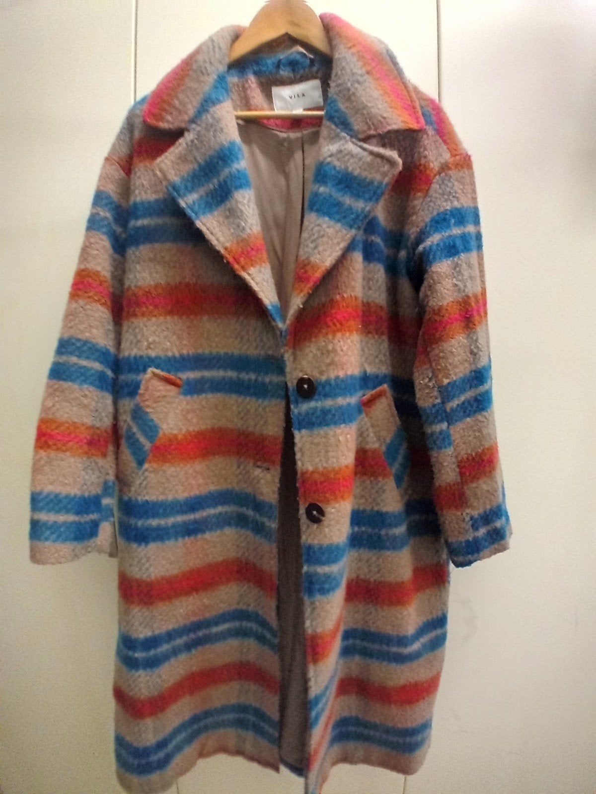 leuke jas merk Vila maat 38, Kleding | Dames, Beige, Vila, Zo goed als nieuw, Ophalen