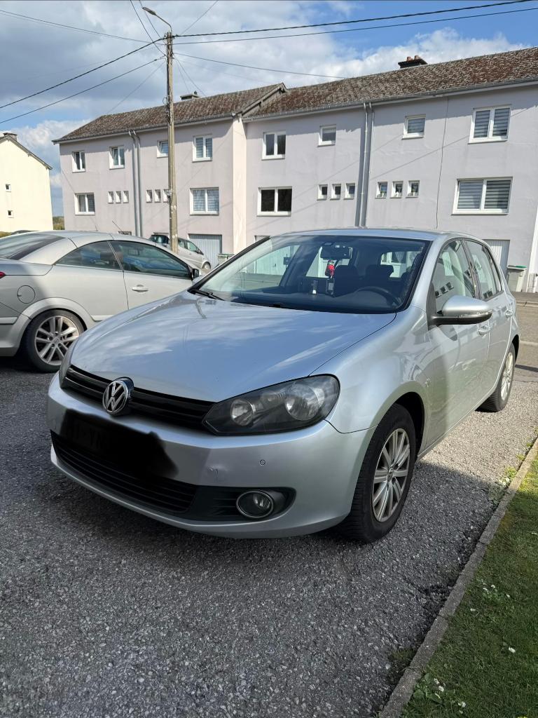 Volkswagen Golf VI 1.6TDI, Boîte manuelle, 5 portes, Tissu, Capteur de stationnement