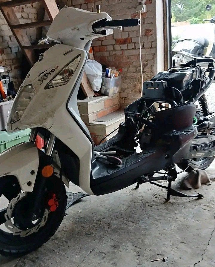 alle onderdelen SYM X-PRO, Motoren, Ophalen of Verzenden