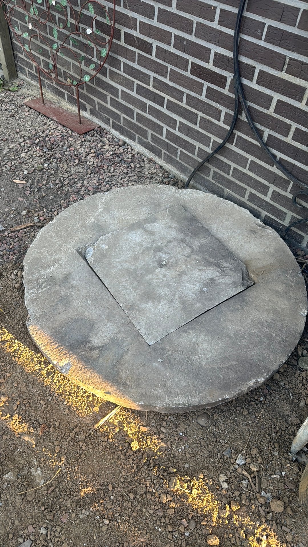 Putdeksel zwaar, Doe-het-zelf en Bouw, Buizen en Afvoer, Ophalen of Verzenden, Zo goed als nieuw