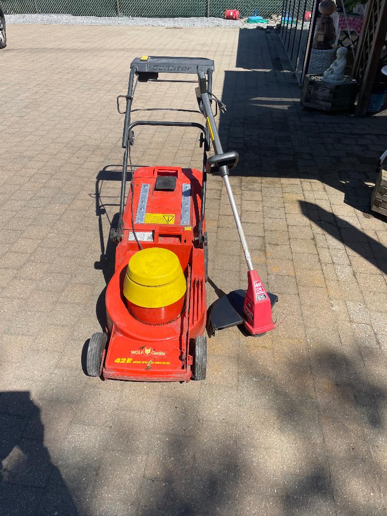 Grasmaaier  enntrimmer, Ophalen, Cirkelmaaier, Gebruikt, Elektrische grasmaaier