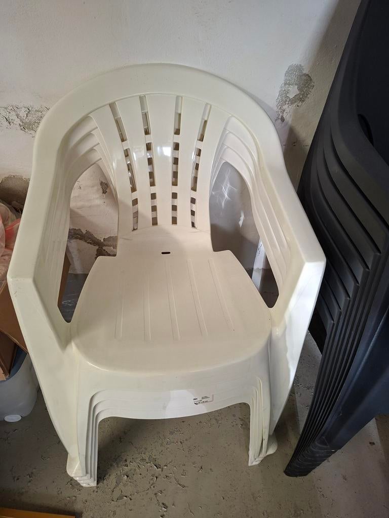 Tuinstoelen wit 4 stuks, Tuin en Terras, Ophalen, Gebruikt, Kunststof, Stapelbaar