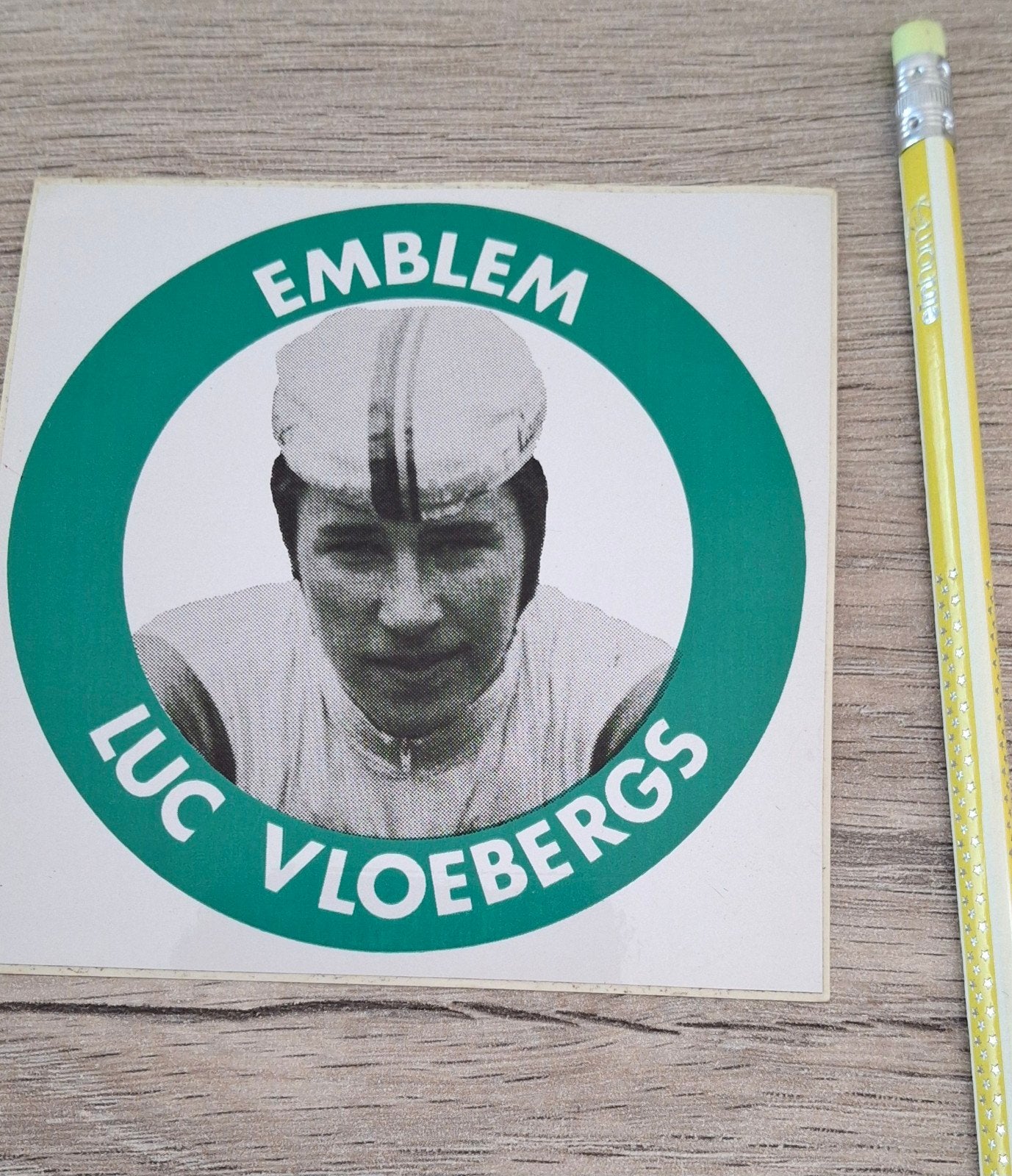 Vintage sticker wielrennen Luc Vloebergs Emblem, Verzamelen, Ophalen of Verzenden, Zo goed als nieuw, Sport