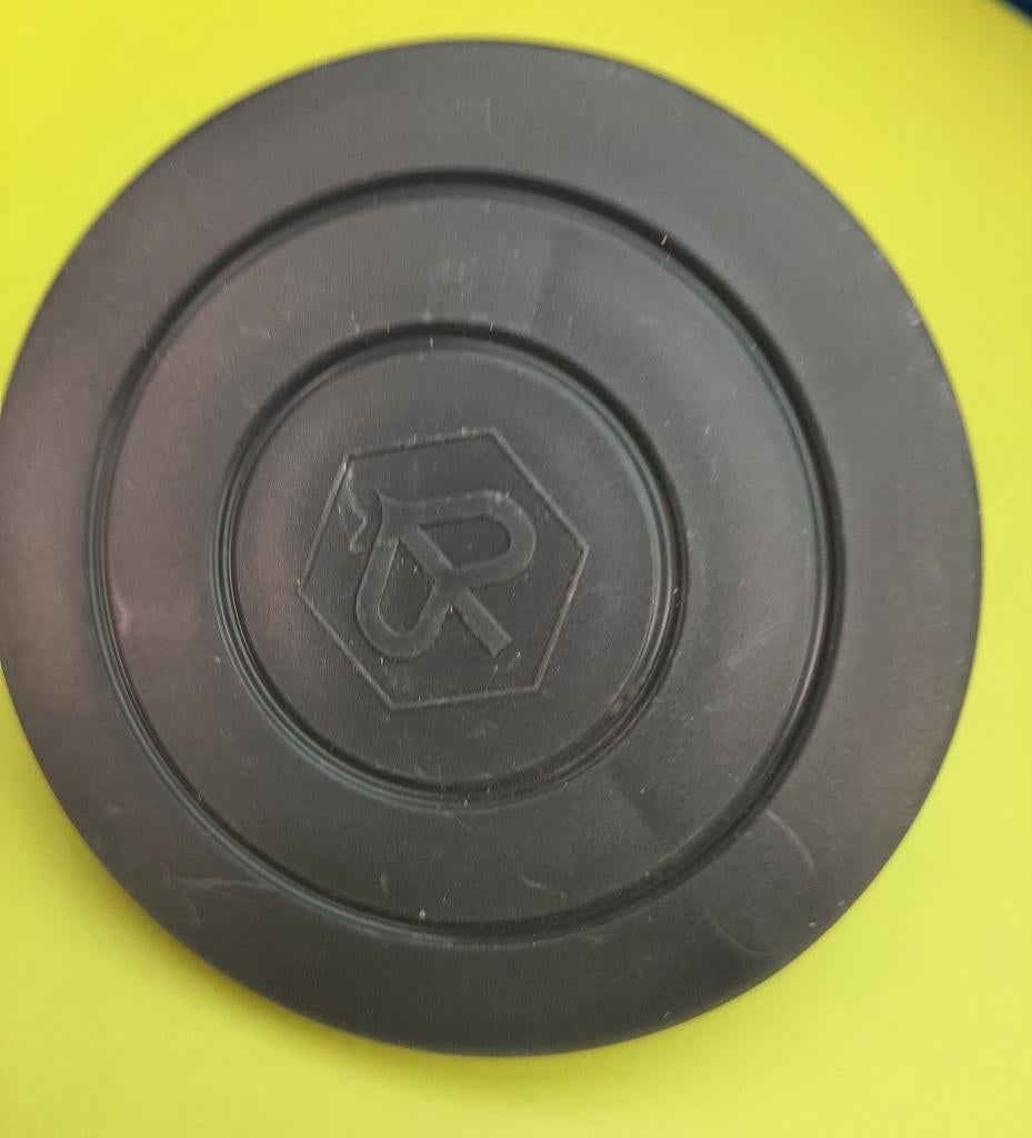 Piaggio  Wiel Stofkap  3 pin, Envoi, Neuf, Piaggio