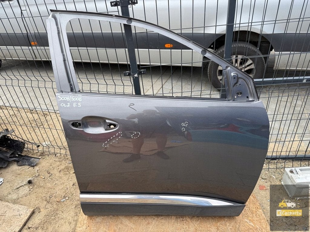 Peugeot 3008 5008 II voordeur rechts, Taurusavenue 1
2132 LS  Hoofddorp, NL, Gebruikt, Contact.group@renault.com, Peugeot
