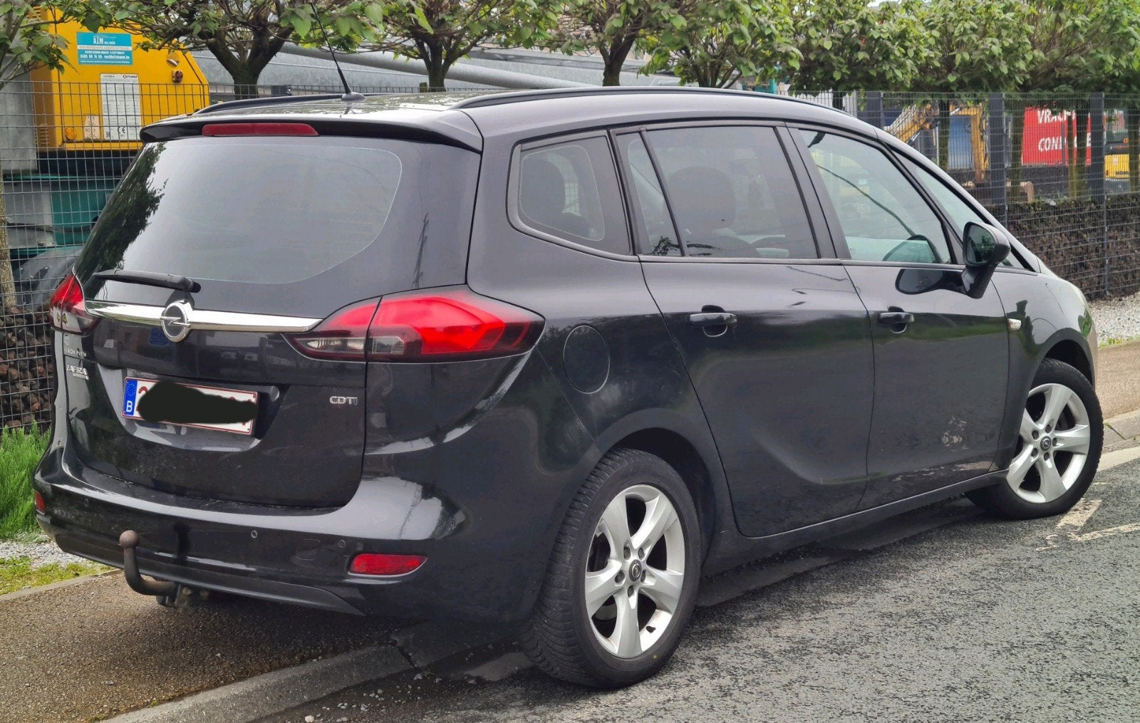opel zafira 20cdti new model clima 240mkm 3700€, Euro 5, Boîte manuelle, 5 portes, Particulier