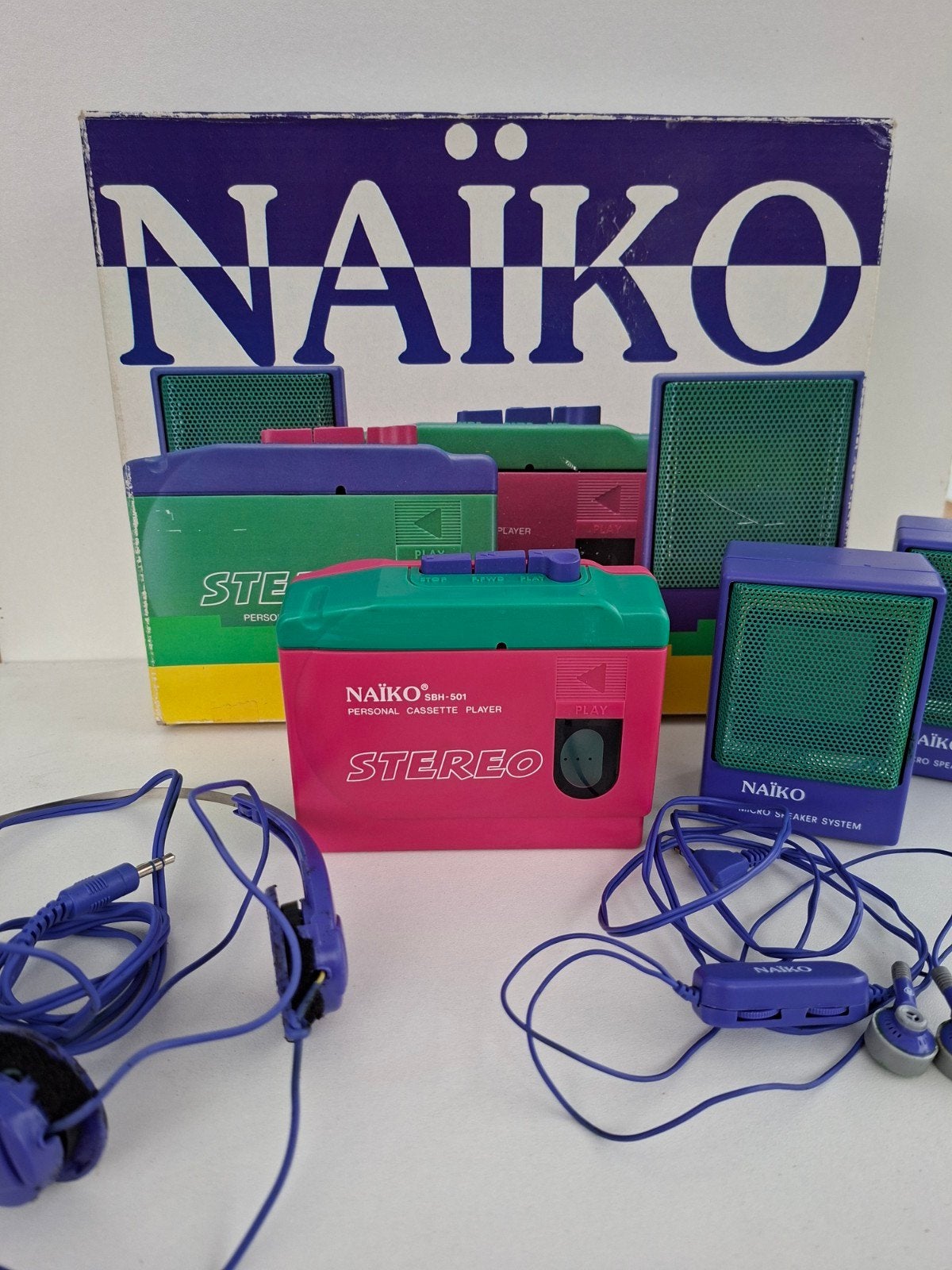 Naiko SBH-501 – werkt!, TV, Hi-fi & Vidéo, Walkman, Discman & Lecteurs de MiniDisc, Enlèvement ou Envoi, Walkman ou Baladeur
