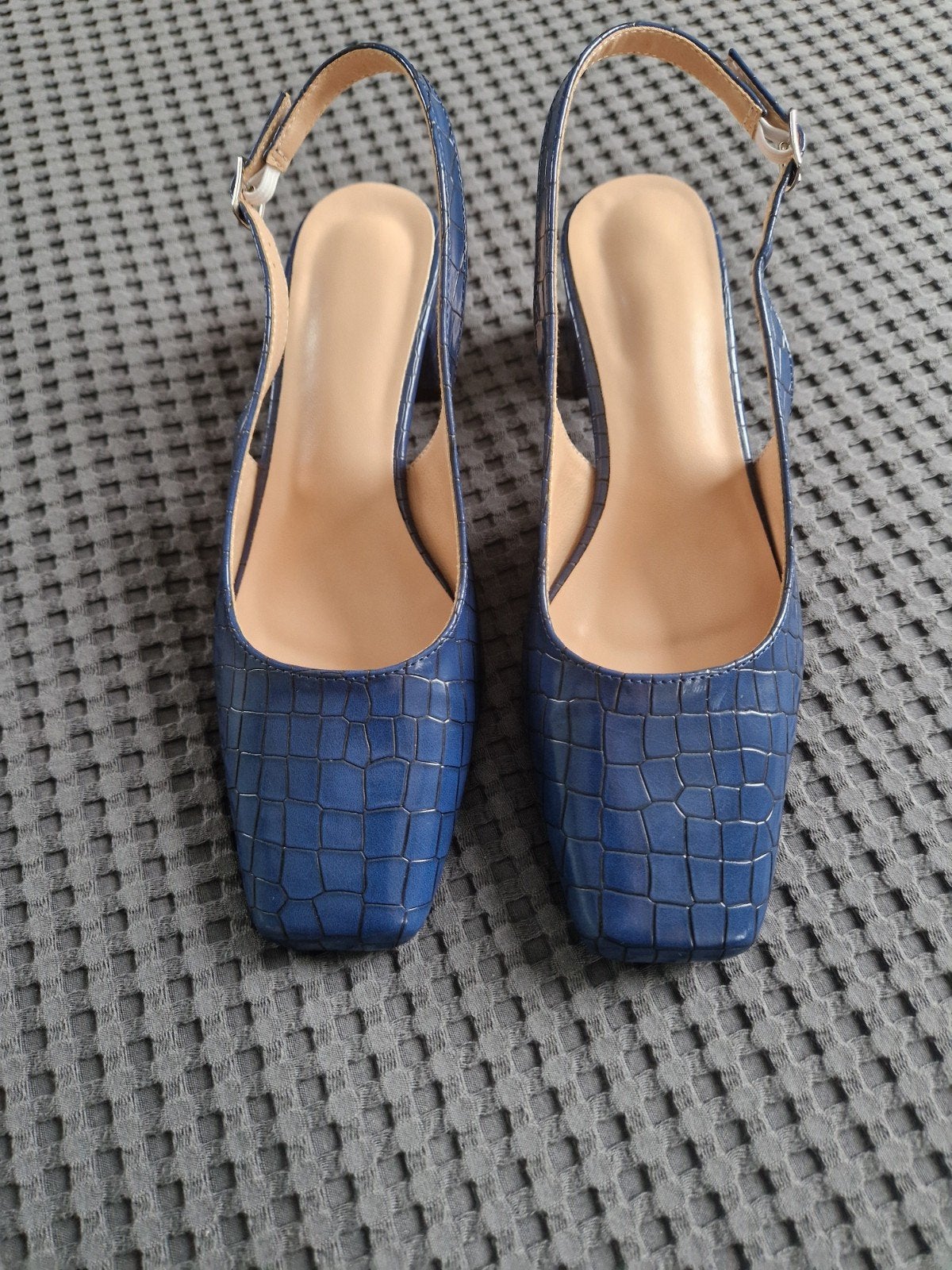 NOUVELLES chaussures, Enlèvement ou Envoi