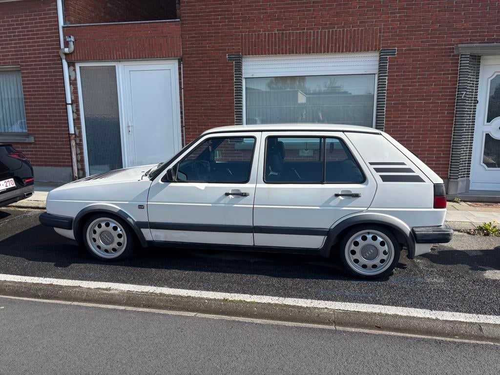 Golf 2 1300cc, Achat, 5 portes, Cuir synthéthique, Blanc