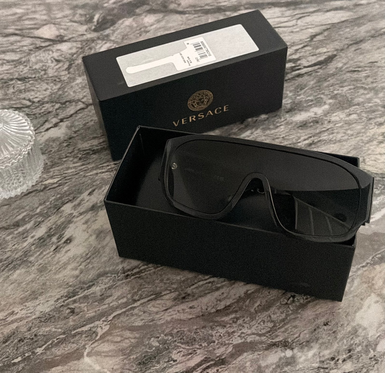 Lunettes de soleil versace, Bijoux, Sacs & Beauté, Lunettes de Soleil & Lunettes | Hommes, Neuf, Autres marques, Enlèvement, Lunettes
