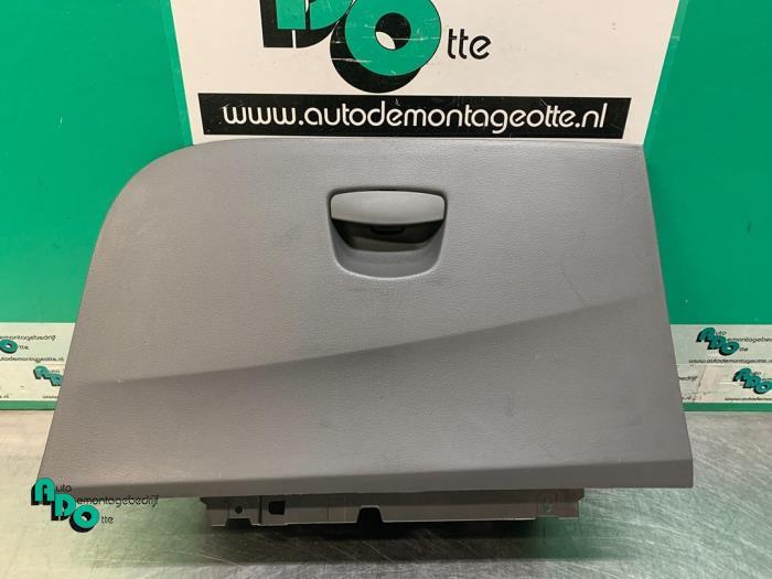 Boîte à gants d'un Seat Ibiza (Ibiza 08-), -, 3 mois de garantie, Utilisé, -