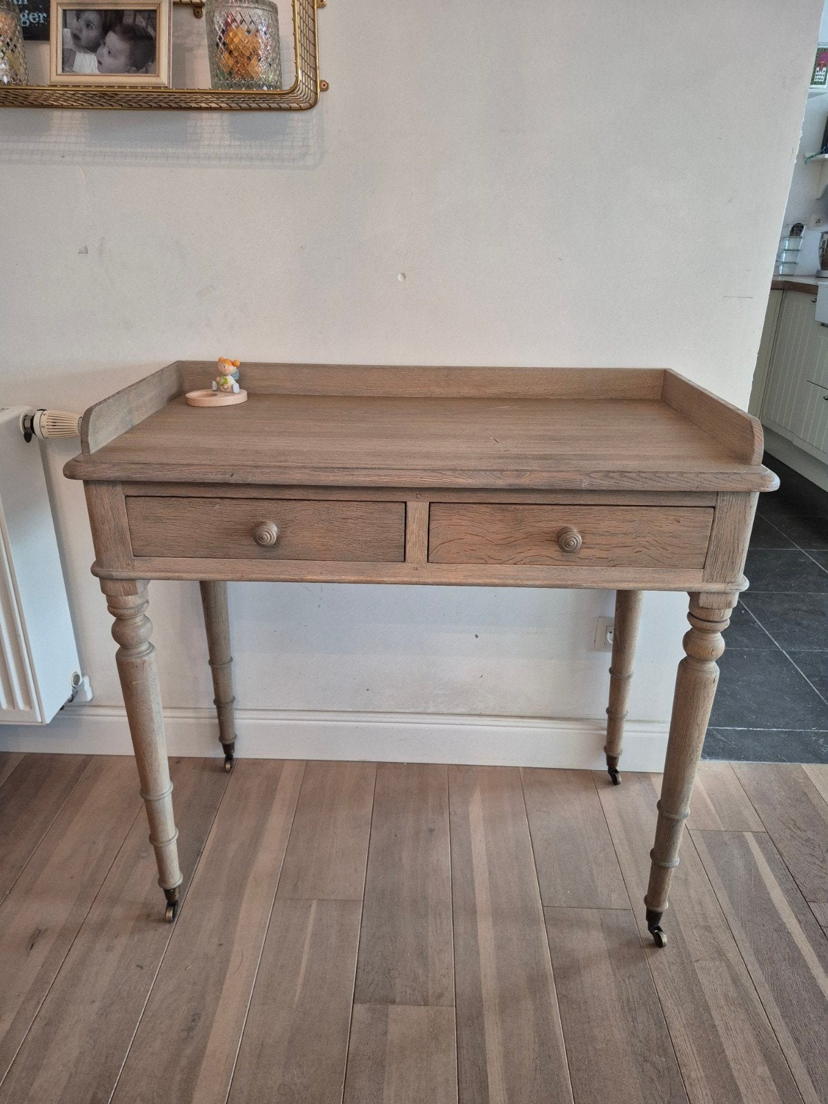 Bureau,  commode in vol eik!, Huis en Inrichting, Kasten | Secretaires, Ophalen