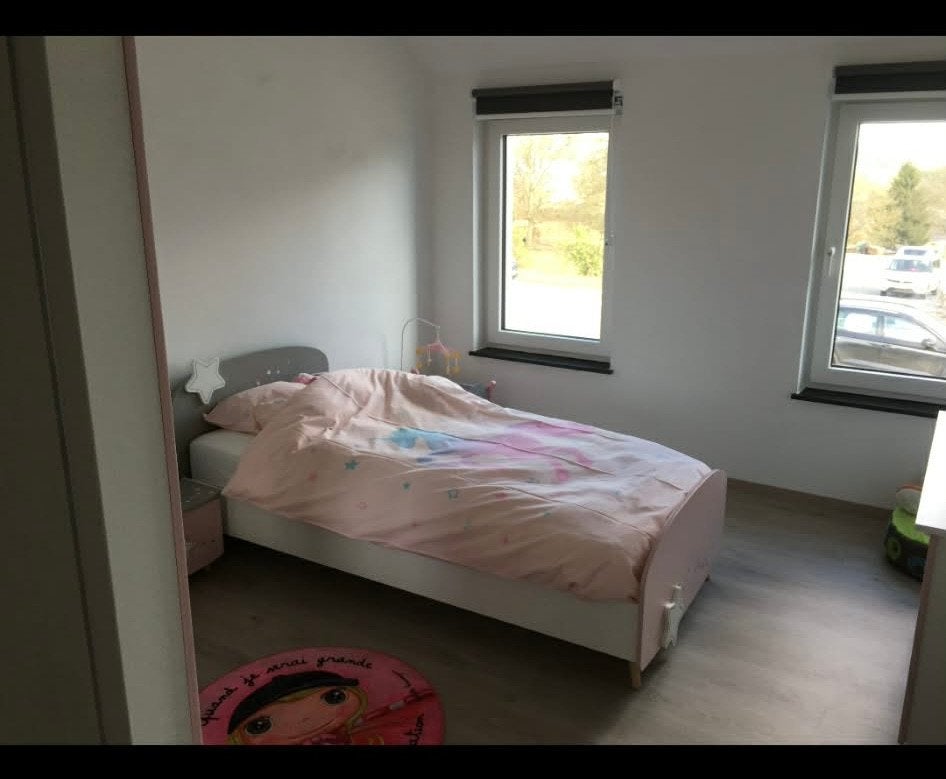 Chambre enfant fille, Enlèvement, Utilisé, Une personne