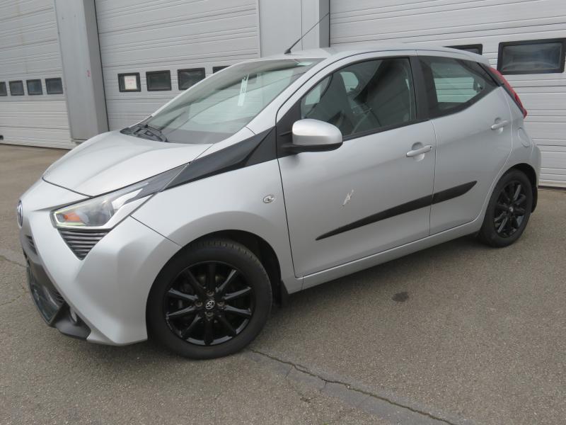 Toyota Aygo x-play2, Electronic Stability Program (ESP), Argent ou Gris, Achat, Euro 6