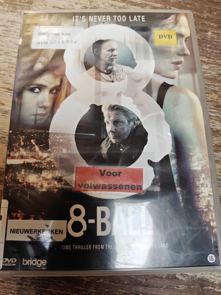 8BALL, Vanaf 16 jaar, Ophalen, Gebruikt