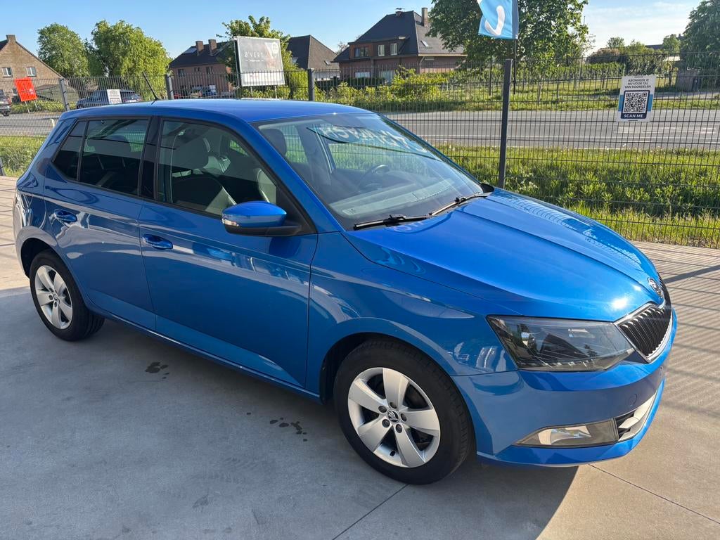 Skoda fabia 1.0 benzine bj 2017 met 108000 km, Auto's, Skoda, Bedrijf, Te koop, Fabia, ABS, Airbags, Airconditioning, Alarm, Bi-Xenon koplampen