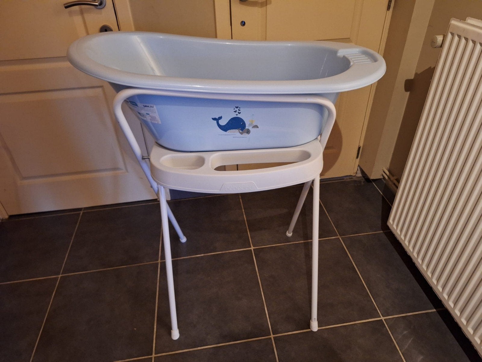 Baignoire pour bébé sur support, Enlèvement