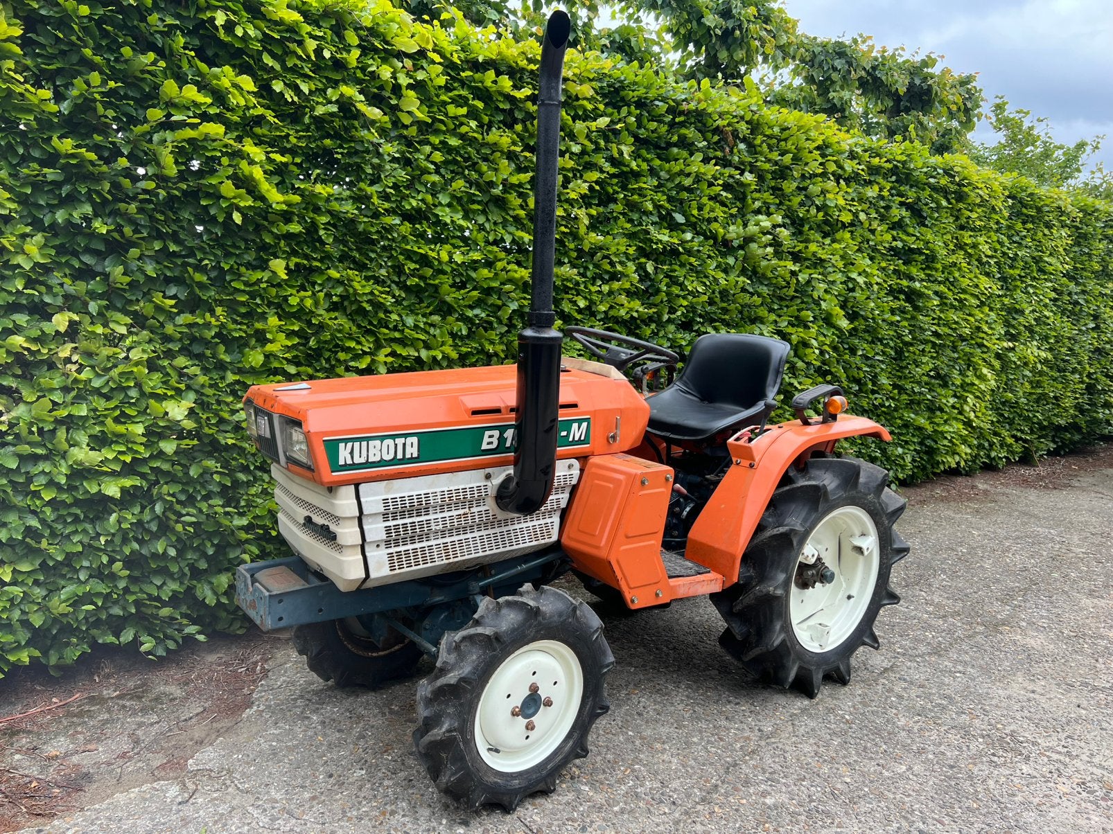 Kubota minitractor|4x4|16 PK | Zijschakeling | Hydrauliek, Enlèvement