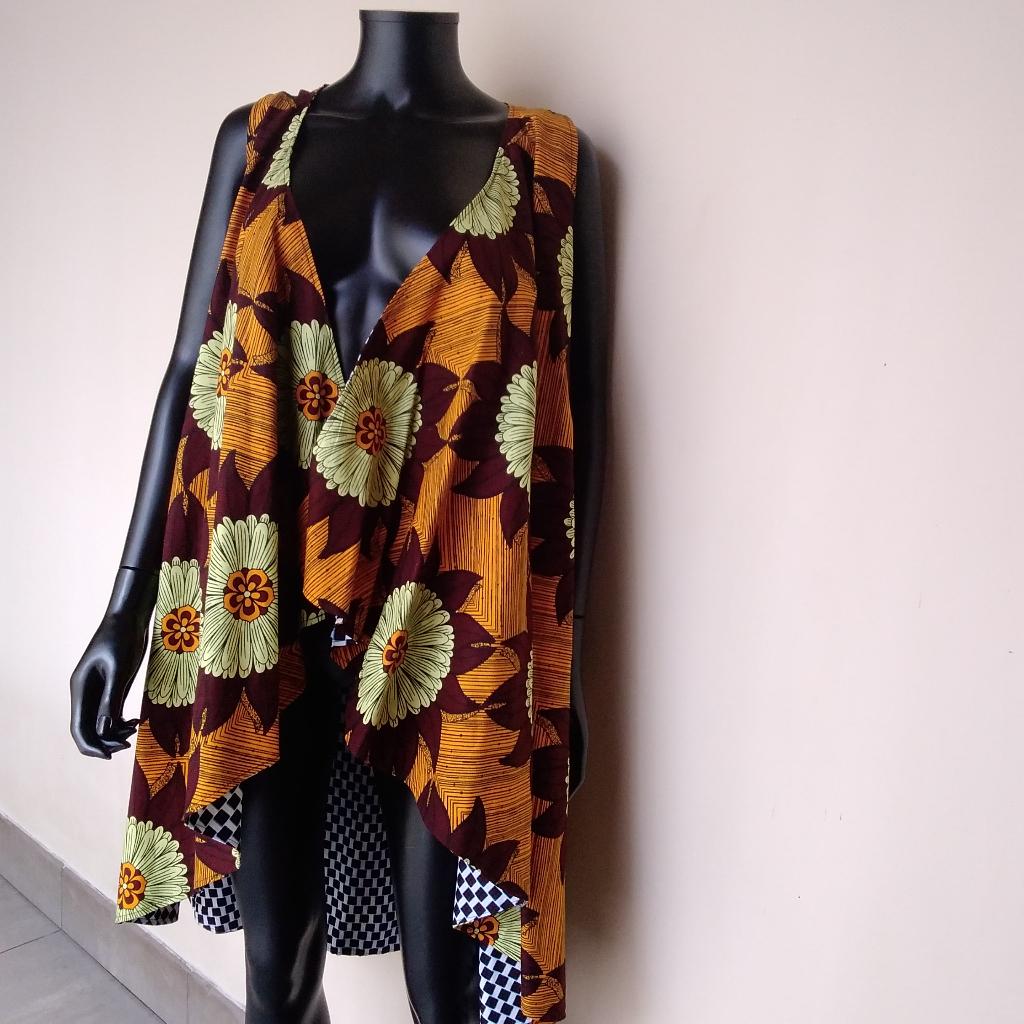 Poncho coloré unique fait main, haut, Vêtements | Femmes, Blouses & Tuniques, Comme neuf, Autres couleurs, Envoi