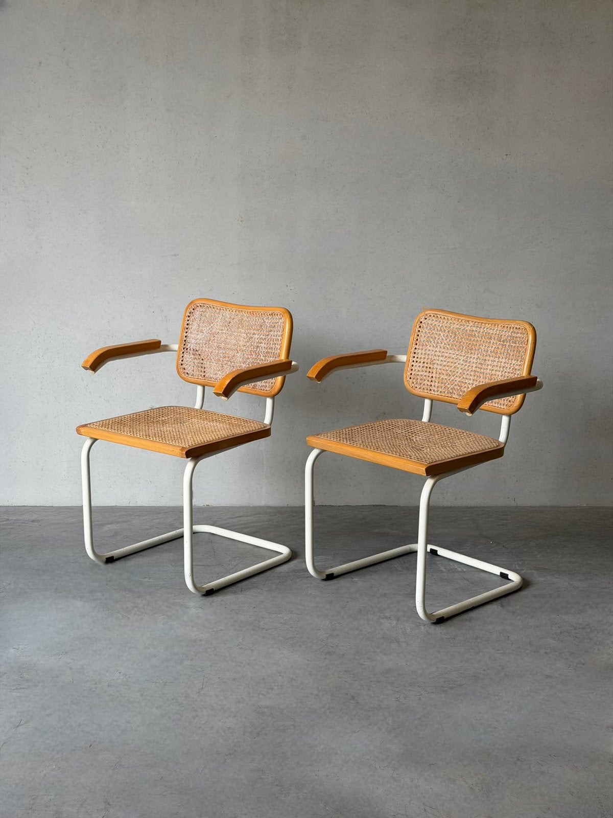 Set van 2 Vintage cesca stoelen, Ophalen, Zo goed als nieuw