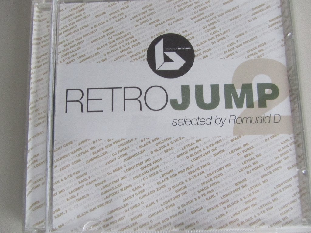 CD RETRO JUMP 2 (Selected by Romuald D)(21 tracks), Ophalen of Verzenden, Gebruikt, Overige genres, Verzamelalbum