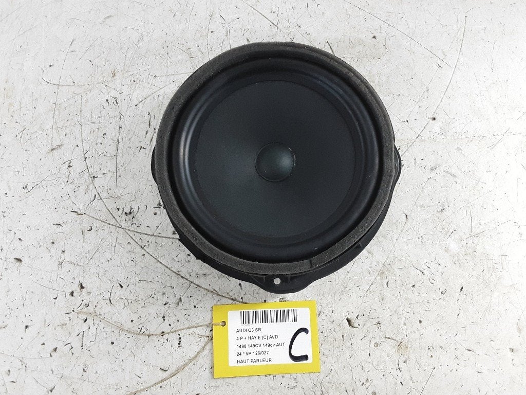 HAUT PARLEUR / ENCEINTE Audi Q3 (F3B) (83A035415), Autos : Pièces & Accessoires, Auto-Union-Straße  1,
85057  Ingolstadt, DE, Info@audi.de