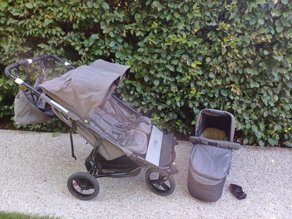 Mountain buggy duet kinderwagen + 1 reiswieg, Autres marques, Voiture duo, Enlèvement, Utilisé