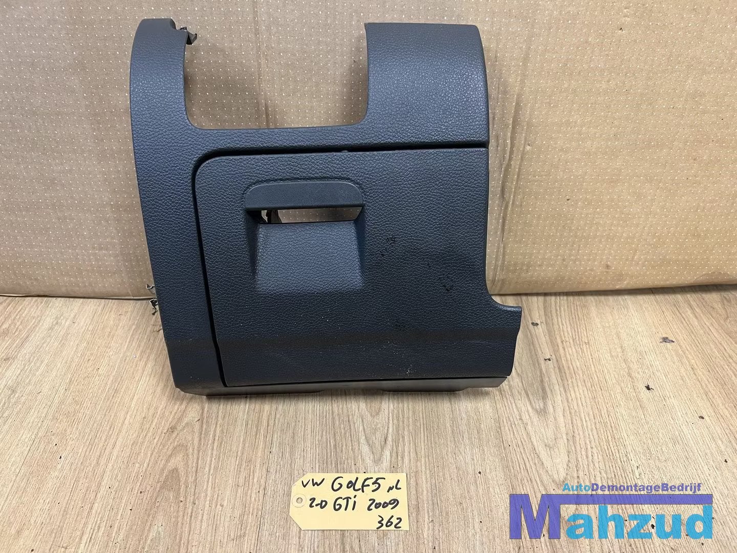 VW GOLF 5 Dashboard knie la stuurkolom afdekplaat kap 2003-2, Auto-onderdelen, Gebruikt, Volkswagen, Volkswagen AG, Vw@volkswagen.de