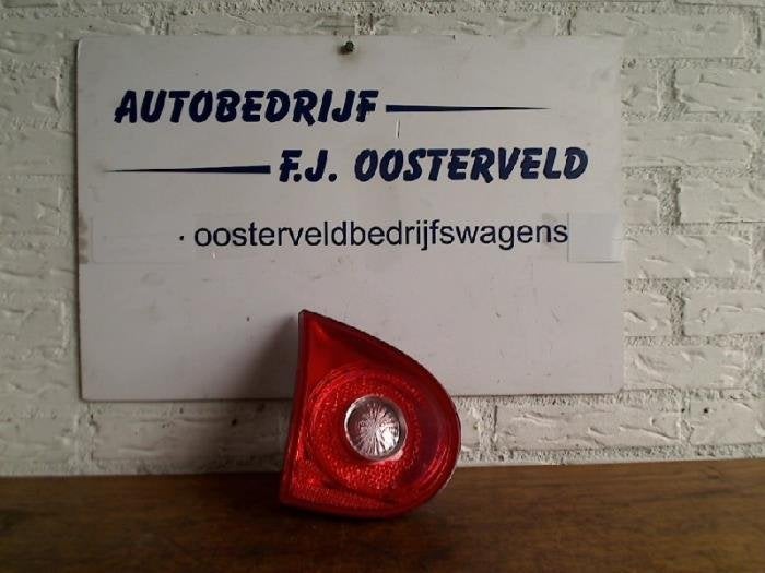 Achterlicht links van een Volkswagen Golf, Gebruikt, -, Volkswagen, -