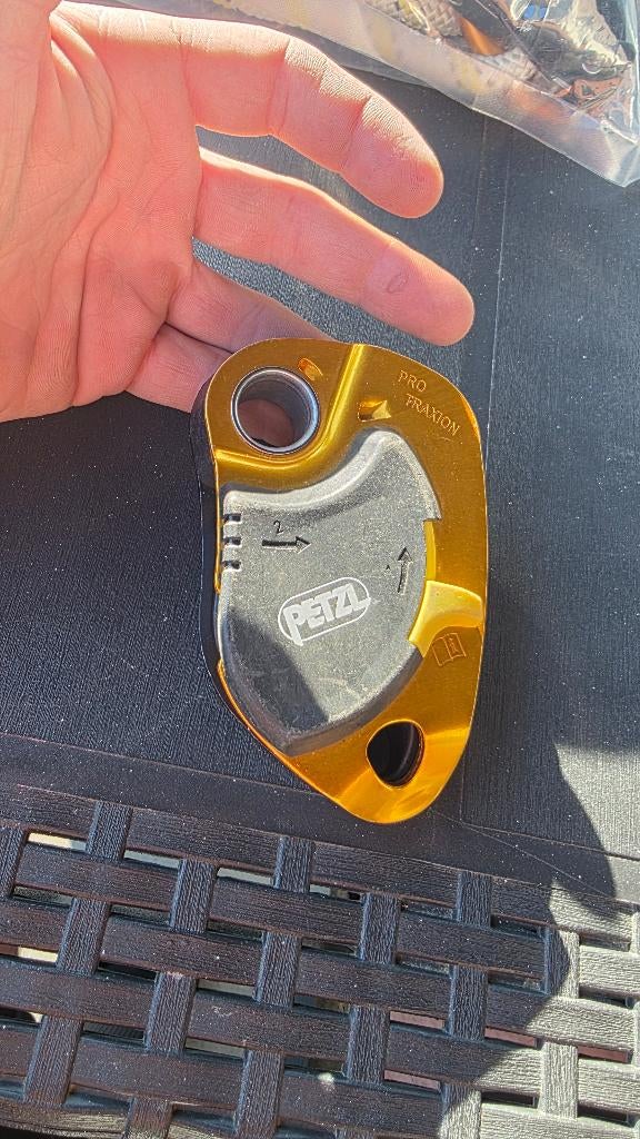 Petzl pro taxion, Enlèvement