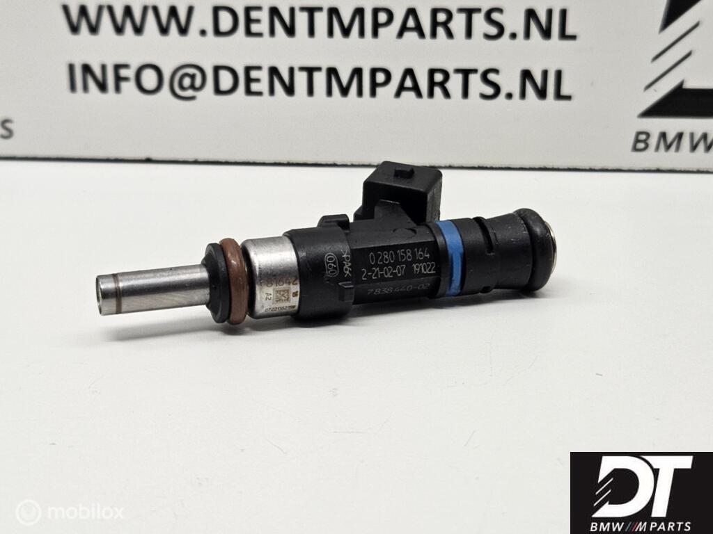 Injector BMW M3 E92 S65 V8 S65B40 13647838440, Enlèvement ou Envoi, Utilisé, BMW, BMW