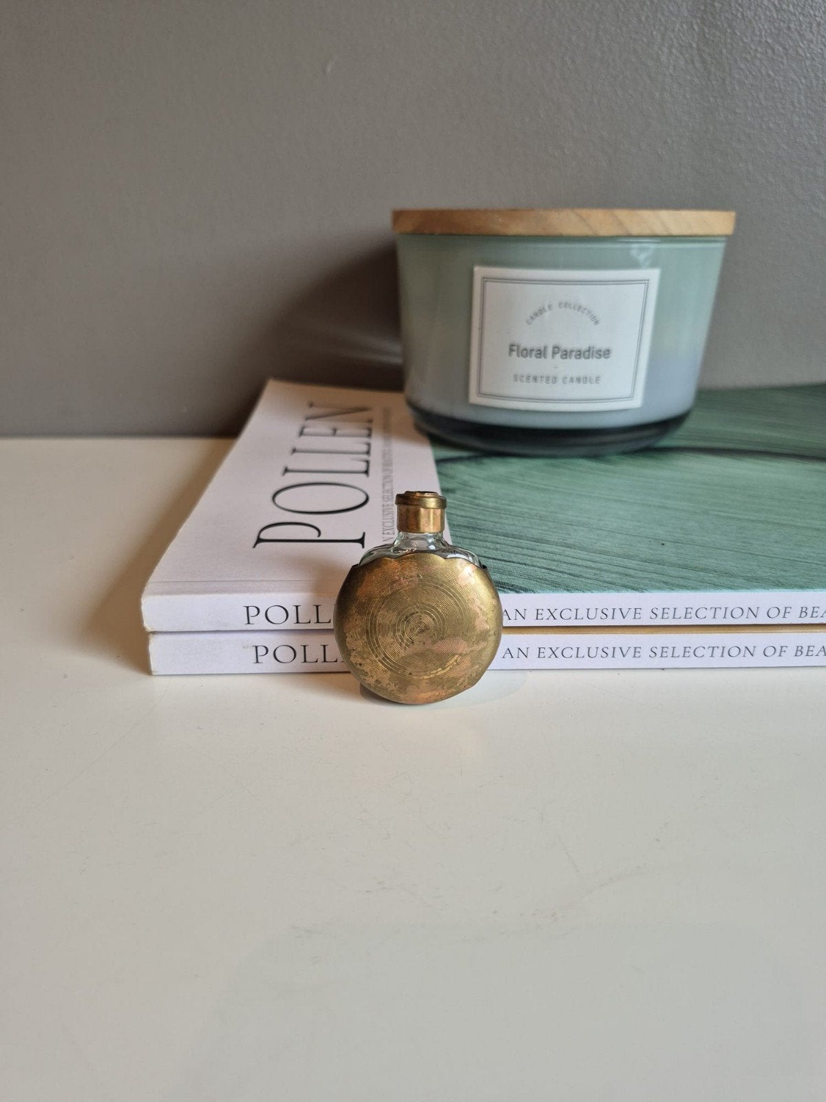 Ancien flacon parfum de voyage miniature Myrurgia en laiton, Enlèvement ou Envoi, Utilisé, Miniature