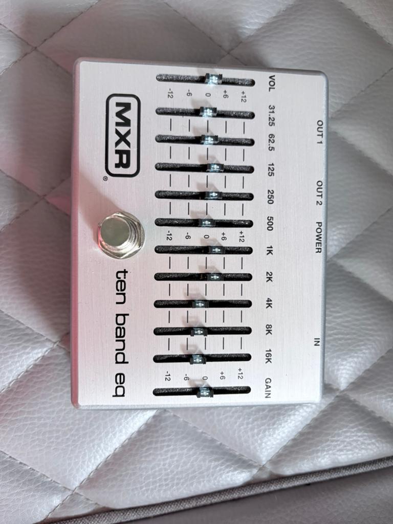 Mxr ten band eq, Muziek en Instrumenten, Midi-apparatuur, Ophalen, Zo goed als nieuw