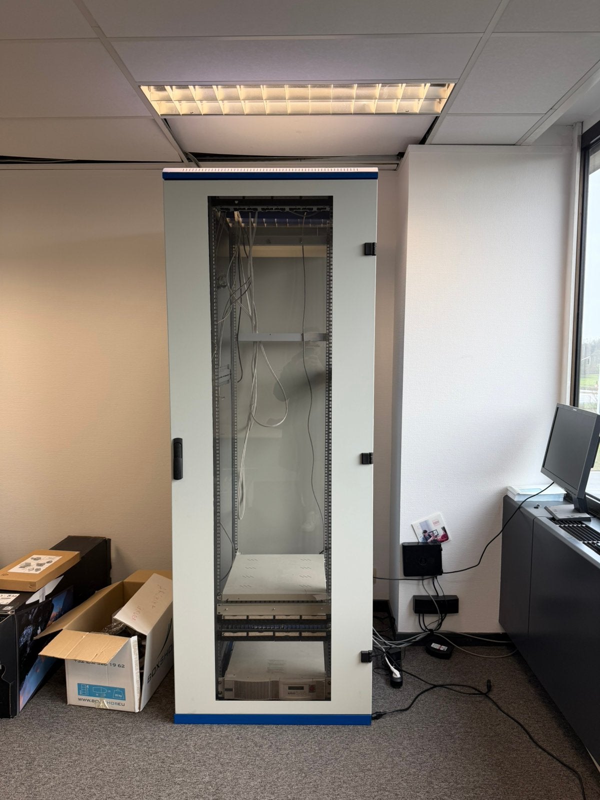 Serverrack te koop, Ophalen, Zo goed als nieuw