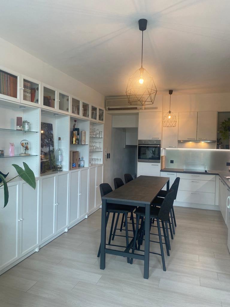 Hoge tafel met 6 stoelen, Ophalen, Zo goed als nieuw