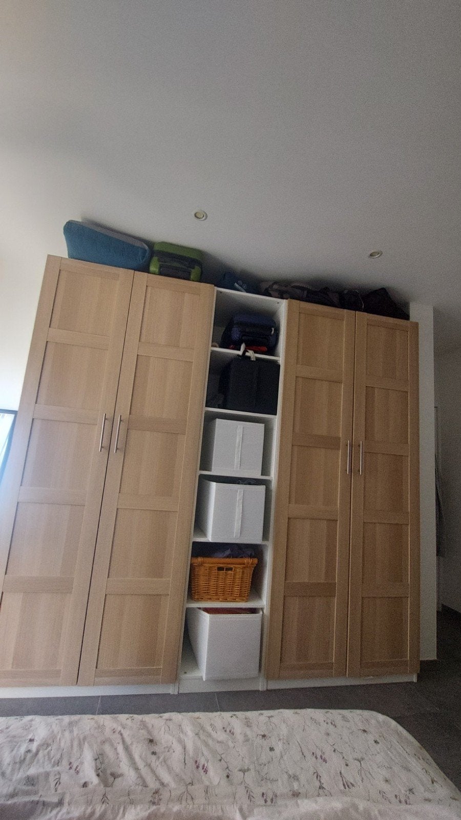 Kleerkast, Ophalen