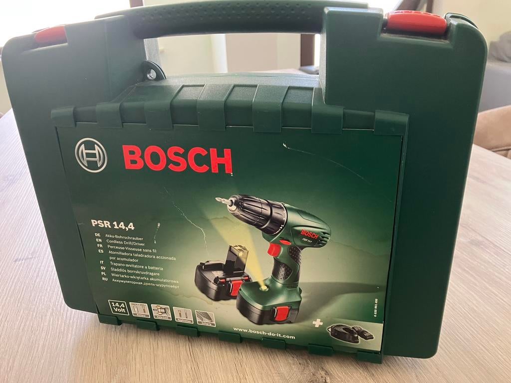 2 PERCEUSES VISSEUSE BOSCH (3 BATTERIES), Bricolage & Construction, Outillage | Foreuses, Enlèvement, Comme neuf, Perceuse