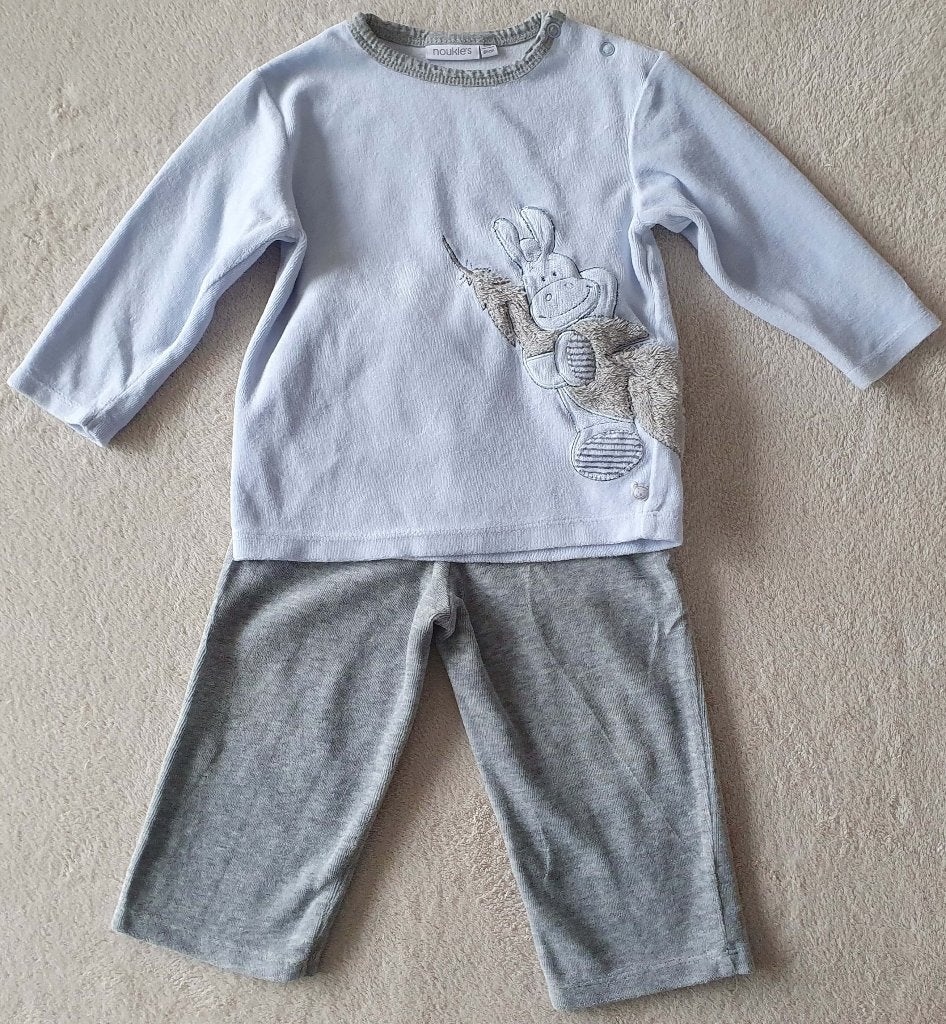 Pyjama 2 pièces velours bleu ciel/gris - T18 mois - Noukie's, Kinderen en Baby's, Ophalen, Nacht- of Onderkleding, Noukie's, Zo goed als nieuw
