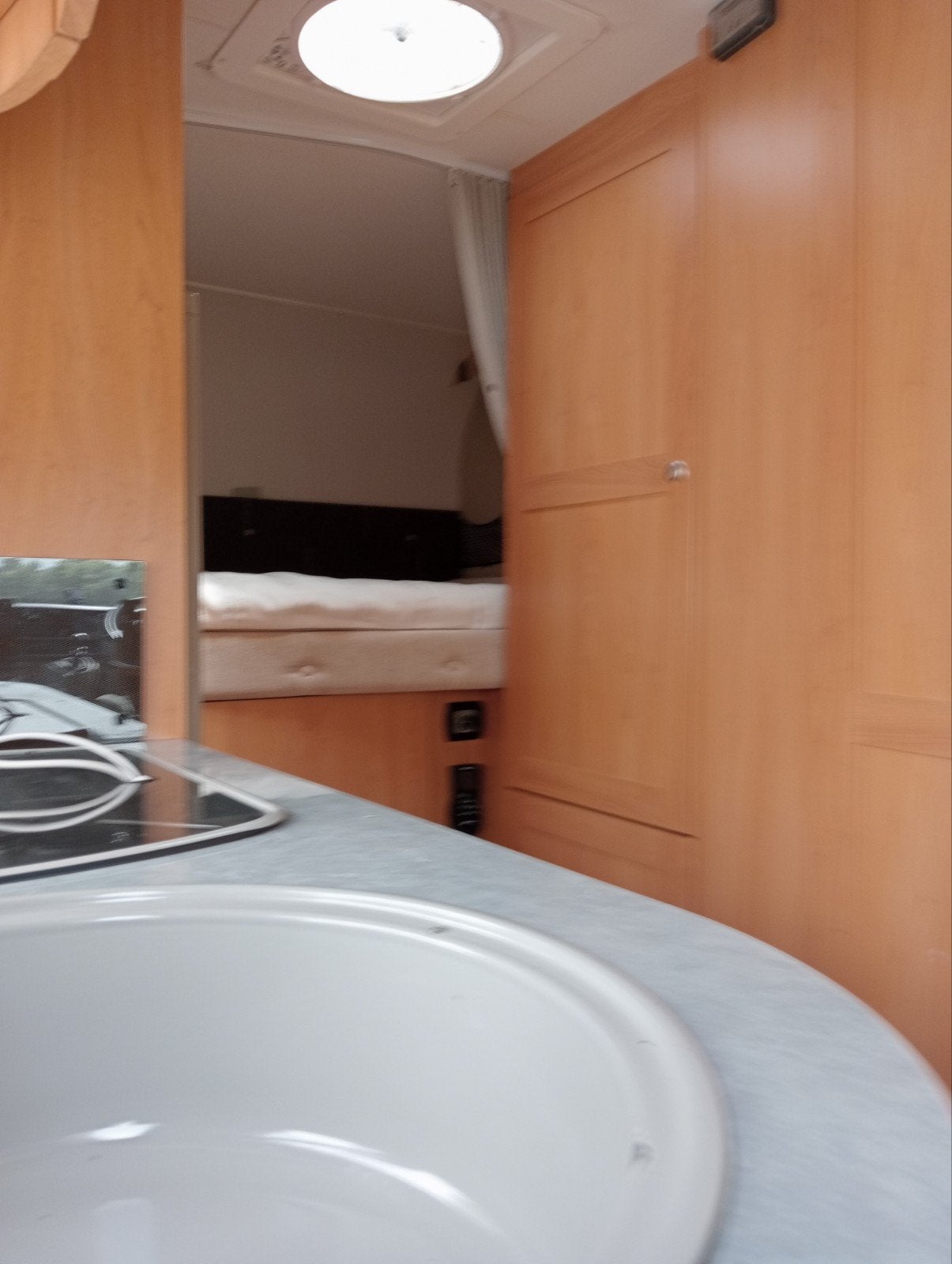 Burnster camper, Buscamper of Camperbus, Alarme, Bürstner, 6 tot 7 meter