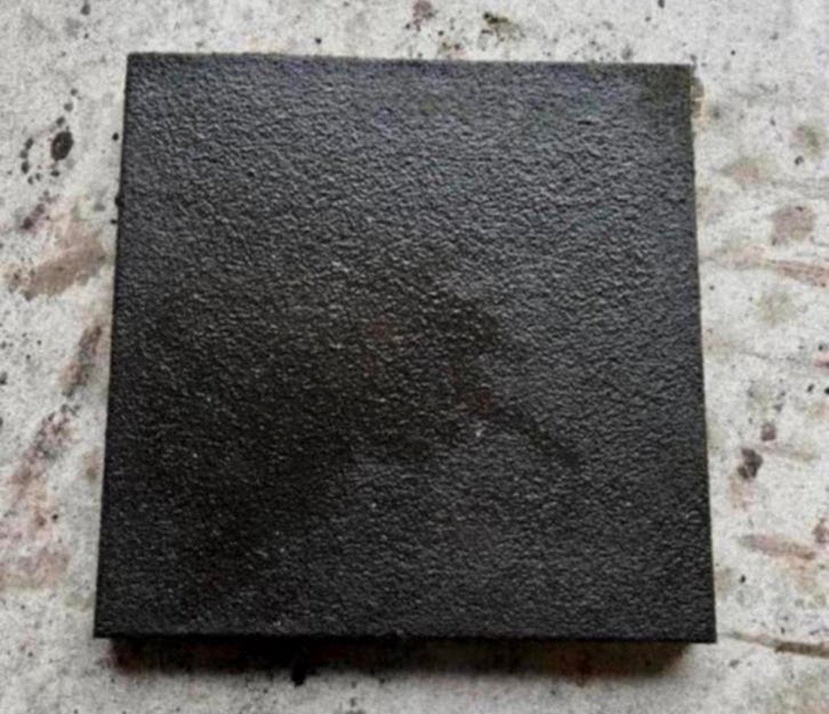Rubberen tegels 50x50x4,5 speeltoestel stal ed ruim 25m2, Ophalen, Gebruikt, Rubber, 10 m² of meer